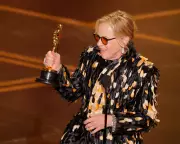 Amy Madigan Wins Oscar After 40-Year Gap, Setting Record
