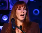 Angela Rayner Warns Labour Survival at Stake, Criticises Immigration Plan