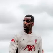 Arne Slot Cautions on Alexander Isak's Return, Warns Sweden Over Rush