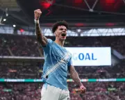 Arsenal Triumph Over Manchester City in Thrilling Carabao Cup Final