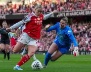 Arsenal Women's Dominant 5-2 Victory Over Tottenham in North London Derby