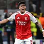 Arsenal's Hincapie Defends Set-Piece Style Amid Slot's Criticism
