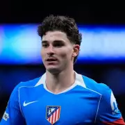 Atletico Madrid Set for Talks to Keep Julian Alvarez Amid Arsenal Interest