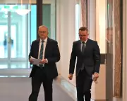 Australian Government Faces Fuel Crisis Pressure as Budget Demands Mount