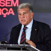 Barcelona President Laporta Hints at Rashford Loan Extension Over Permanent Deal