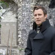 Bridgerton's Future in Jeopardy: Is Season 4 Too Perfect to Top?