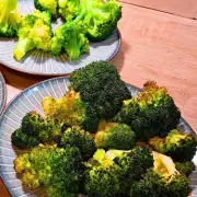 Broccoli Taste Test: Oven Roasting Triumphs Over Boiling and Frying