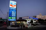 California Gas Prices Surge Past $5 Amid Iran Conflict, Straining Consumers