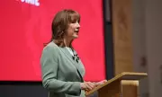 Chancellor Reeves Warns Brexit Risks Leaving UK 'Stranded' Amid Growth Push