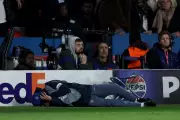 Chelsea Star Apologises After Pushing Ball Boy in PSG Defeat