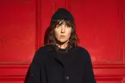 Courtney Barnett Overcomes Writer's Block with Praying Mantis Inspiration