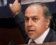 Crypto Industry Pours Millions into US Midterms, Targeting Key Races