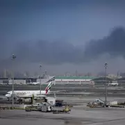 Dubai in Chaos as Iranian Strikes Target Hotels and Airport, Tourists Hide