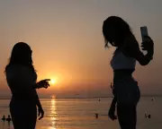 Dubai's Illusion of Safety Shattered for Economic Migrants Amid Iran Strikes