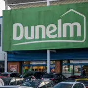 Dunelm's £18 Artificial Sunflower Bouquet Brightens Windowsills This Spring