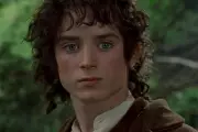 Elijah Wood Admits He Never Read Lord of the Rings, Sparks Embarrassment