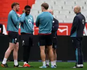 England Face Redemption Test in Paris as Borthwick and Itoje Battle for Futures