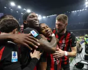 Estupiñán's Derby Winner Sparks Milan's Serie A Title Dream