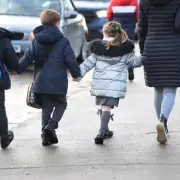 Expert's Three-Word Advice for Mum Worried About August-Born Child Starting School