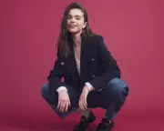 Fashion's Quick Glitz Hack: How a Dash of Shine Elevates Your Everyday Look