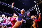 French Socialists Strengthen Urban Control as Far-Right Falls Short in Municipal Elections