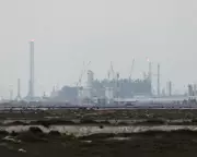 FTSE 100's Resilience Tested as Iran Strike Hits Qatar Gas Hub