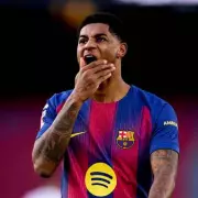 Gary Lineker Urges Marcus Rashford to Stay at Barcelona, Not Return to Man Utd