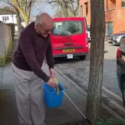Grandfather, 92, Dies Before Receiving Litter-Picking Award as Spring Clean Hits 370,000 Bags