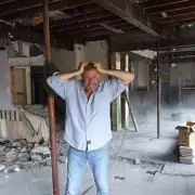 Homes Under the Hammer Expert Martin Roberts Issues Property Buyer Warning Signs
