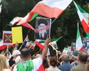 Iranian-Australian Community Criticises Mourners of Ayatollah Khamenei's Death