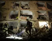 Iranian Missile Strikes Dimona Near Israeli Nuclear Site, Injuring 33