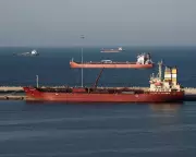 Iran's Strait of Hormuz Threat Sparks Global Energy and Food Crisis