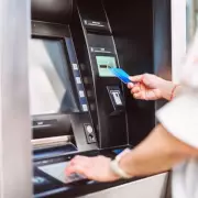 ISA 'Golden Window' Opens with £500 Cashback Offers as Tax Year Deadline Looms