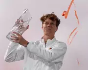 Jannik Sinner Triumphs in Miami Open, Completing Historic Sunshine Double