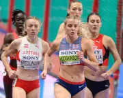 Keely Hodgkinson Overcomes Kit Loss to Advance in World Indoor 800m