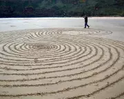 Ken Turnell: Artist and Sculptor Known for Sand Drawings Dies Aged 77