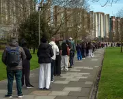Kent Meningitis Outbreak: Two Deaths and 11 Hospitalised in Rare Strain