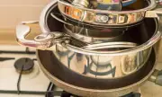 Kitchen Expert Warns: Stacking Pans Causes Hidden Damage and Wear
