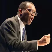 Kwarteng Announces Farage Bitcoin Investment Amid Spelling Blunder