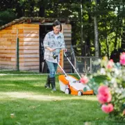 Lawn Expert Reveals Simple Iron Sulphate Trick for Extremely Green Grass