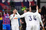 Leeds United's London Woes Continue in Tense Goalless Draw at Crystal Palace