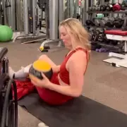 Lindsey Vonn Back in Gym Just Weeks After Winter Olympics Leg Break