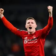 Manchester United and City Clash in £100m Battle for Elliot Anderson