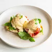Mary Berry's Simplified Eggs Benedict Recipe for Home Cooks
