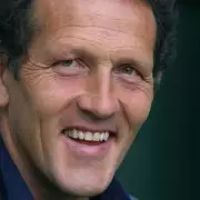 Monty Don Urges Public to Feed Birds with Kitchen Scraps This Spring