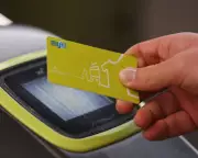 Myki Card System to Remain Until 2027 Due to Tap-and-Go Delays in Victoria