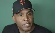 Netflix Hires Barry Bonds for Baseball Broadcast Team