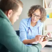 NHS GP Reveals Why Medical Diagnoses Can Vary Between Different Doctors