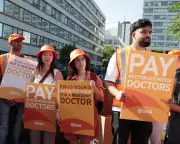 NHS Hospital Doctors Threaten Coordinated Strike Action Over Pay Dispute