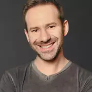 OnlyFans CEO Leonid Radvinsky Dies Unexpectedly at Age 43